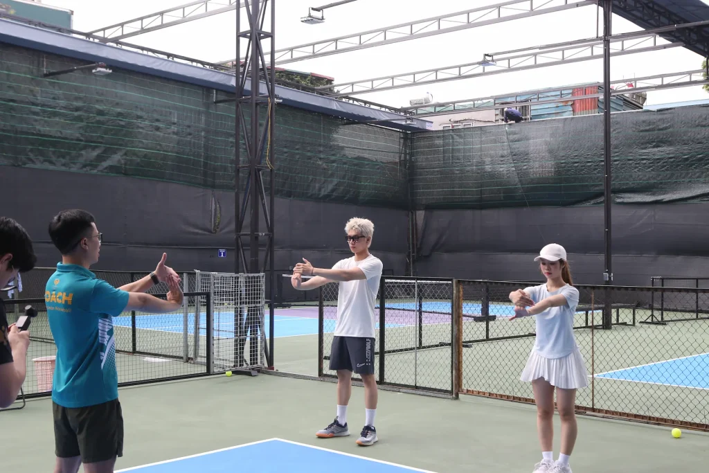 Giải đáp thắc mắc Pickleball là gì và hướng dẫn chơi cho người mới tại Hà Nội