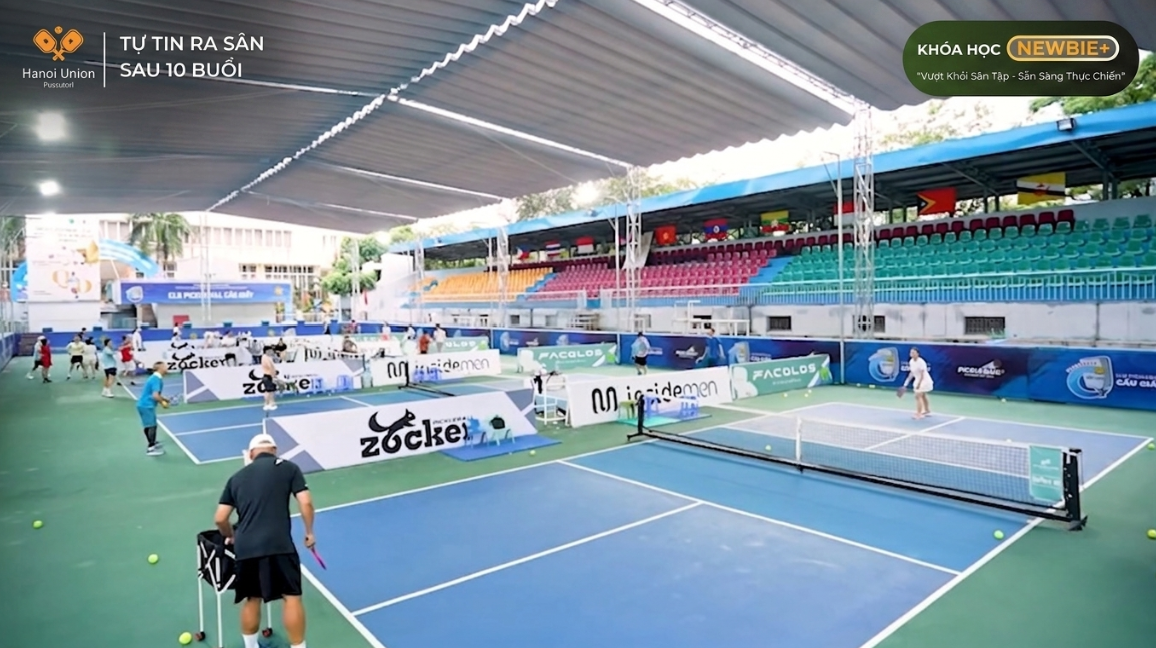 Cụm sân Pickleball Hà Nội tại Nhà thi đấu Cầu Giấy Trần Quý Kiên