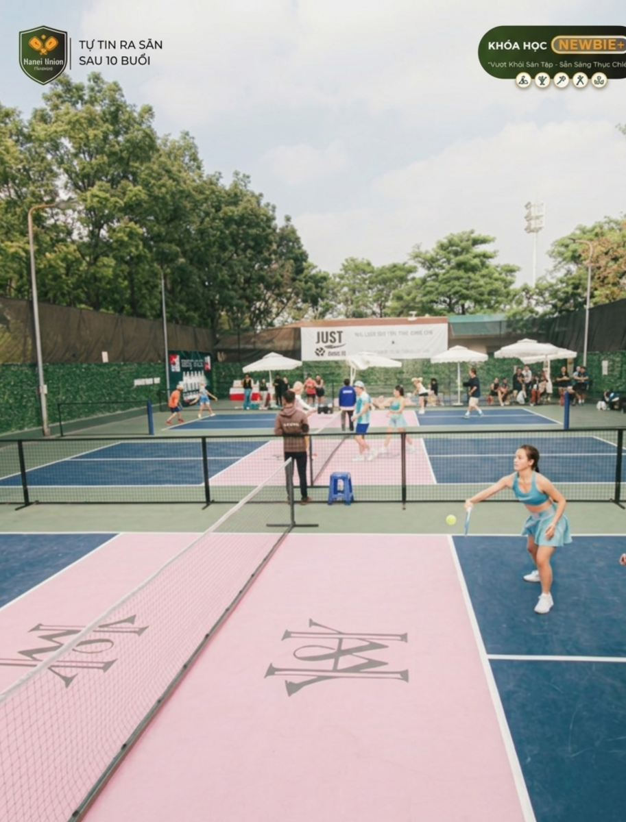 Sân Pickleball Hà Nội Wessie Haus Club tại Mỹ Đình Nam Từ Liêm